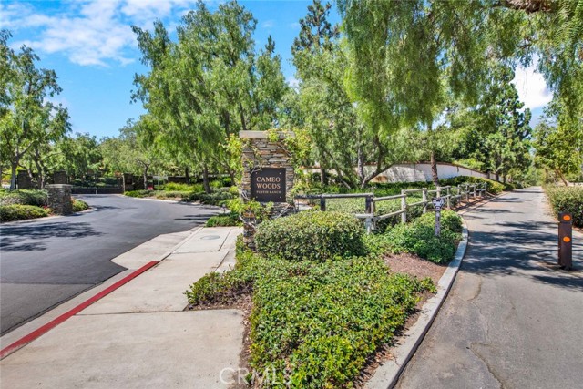 Image 37 of 42 For 10905 Silverado Terrace