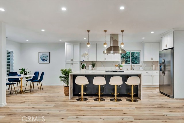 Detail Gallery Image 27 of 75 For 16127 Hartsook St, Encino,  CA 91436 - 4 Beds | 2/1 Baths