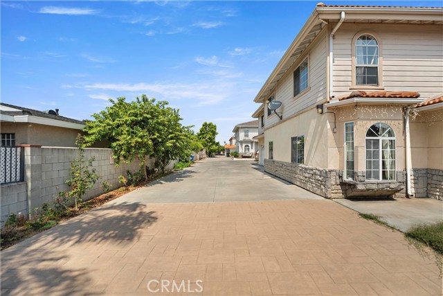 3717 Durfee Ave, El Monte CA: https://media.crmls.org/medias/f5339a16-bc97-4c79-ab31-b4f84ea538bb.jpg