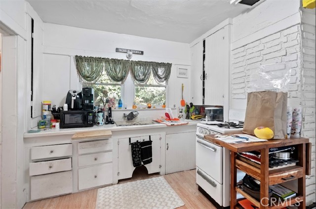 508 Guadalupe Avenue, Redondo Beach, California 90277, ,Residential Income,Sold,Guadalupe,SB23061884
