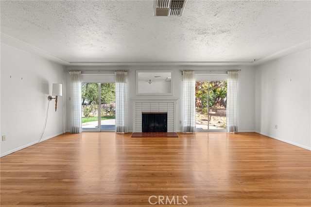 Detail Gallery Image 6 of 25 For 947 Nottingham Dr, Redlands,  CA 92373 - 3 Beds | 2 Baths