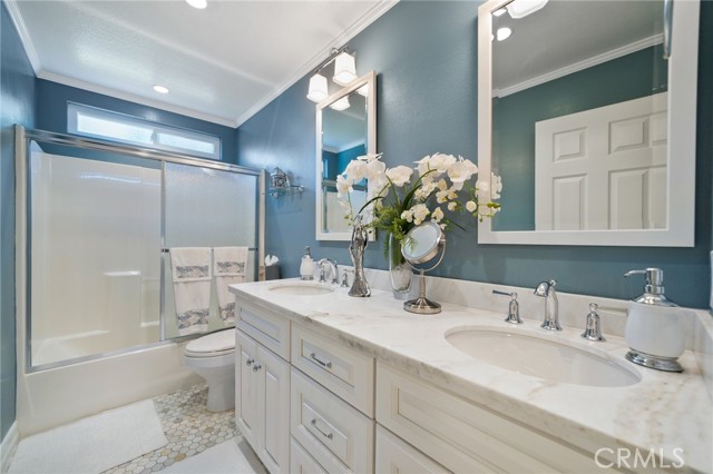 21291 Calle Recreo, Lake Forest CA: https://media.crmls.org/medias/f5340caf-ceea-427c-b202-bd886852c880.jpg