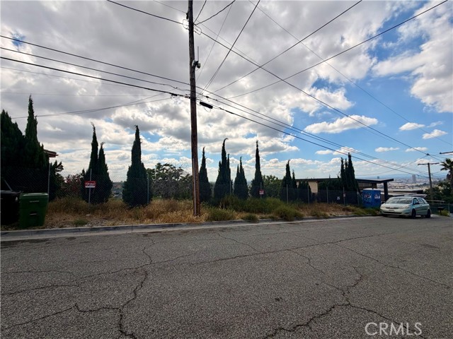 Detail Gallery Image 2 of 10 For 621 Etta St, Mount Washington,  CA 90065 - – Beds | – Baths