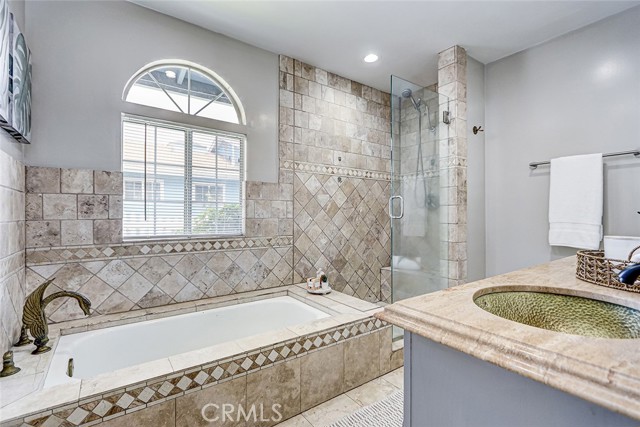 Detail Gallery Image 30 of 34 For 312 N Prospect Ave, Redondo Beach,  CA 90277 - 4 Beds | 2/1 Baths