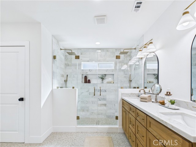 Detail Gallery Image 3 of 39 For 3116 W 78th Pl, Los Angeles,  CA 90043 - 3 Beds | 3 Baths