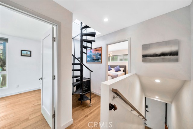 Detail Gallery Image 13 of 36 For 3512 Pacific Ave #2,  Marina Del Rey,  CA 90292 - 2 Beds | 2 Baths