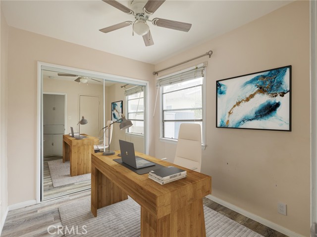 Detail Gallery Image 26 of 32 For 403 E Pine Ave, El Segundo,  CA 90245 - 5 Beds | 3 Baths