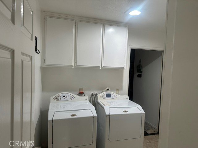 64 Sentinel Place, Aliso Viejo CA: https://media.crmls.org/medias/f536ca23-4055-48eb-81a0-78a89b901ace.jpg
