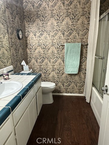 https://media.crmls.org/medias/f5372045-a8d7-4343-be10-fcc8f6666778.jpg?preset=X-Large