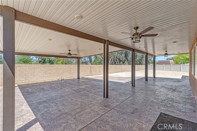 1559 Cabernet Court, San Jacinto CA: https://media.crmls.org/medias/f5381806-5d30-4e69-9cbc-cc3b871e16d9.jpg