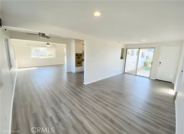 Detail Gallery Image 9 of 31 For 12045 Bayless St, Moreno Valley,  CA 92557 - 3 Beds | 2 Baths