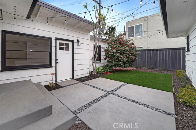 212 La Paloma, San Clemente CA: https://media.crmls.org/medias/f5386c65-95ee-41ed-84cd-6fd90d4cdfe5.jpg