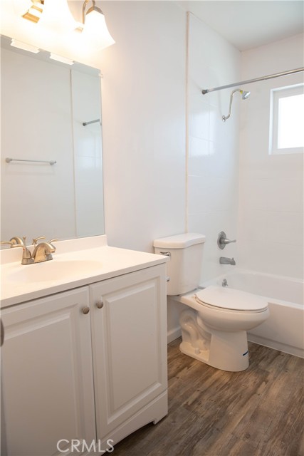 Detail Gallery Image 9 of 10 For 4834 W 118th Pl, Hawthorne,  CA 90250 - – Beds | – Baths