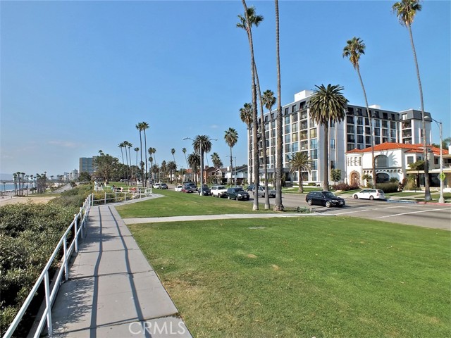 2601 E Ocean Boulevard, Long Beach CA: https://media.crmls.org/medias/f53a70d8-1806-417e-8373-5ad73c43a675.jpg