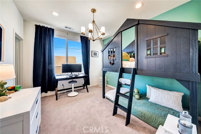 114 Epic, Irvine CA: https://media.crmls.org/medias/f53b7885-c55a-464f-994b-61343034f6cd.jpg