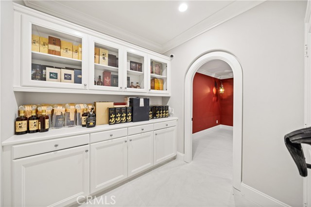 24 Scenic Bluff, Newport Coast CA: https://media.crmls.org/medias/f53bbaf4-de34-4d3d-915e-fb9e64784d7a.jpg