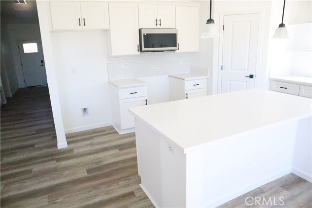 Detail Gallery Image 11 of 30 For 8600 Ironwood Ave, California City,  CA 93505 - 4 Beds | 3 Baths
