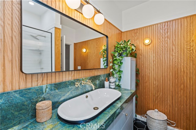 3511 E 2nd Street, Los Angeles CA: https://media.crmls.org/medias/f53c8576-2444-439d-b032-d3a51eab38f7.jpg