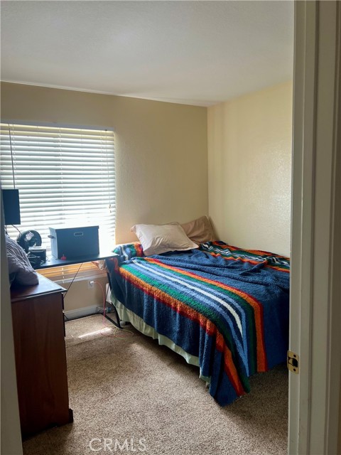 Detail Gallery Image 14 of 16 For 9291 Pleasant Hurst Ct, Jurupa Valley,  CA 92509 - 4 Beds | 2 Baths