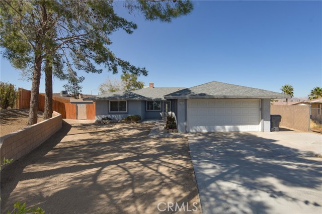 Detail Gallery Image 2 of 52 For 2010 Ruby Dr, Barstow,  CA 92311 - 4 Beds | 2 Baths