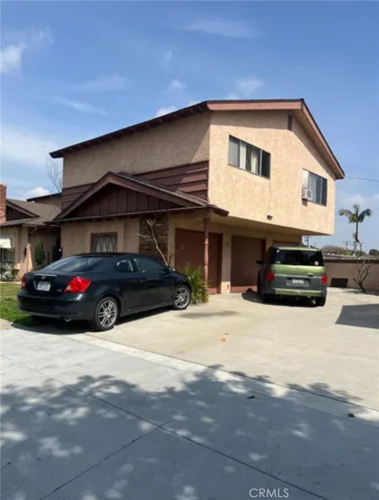 15336 Woodruff Place