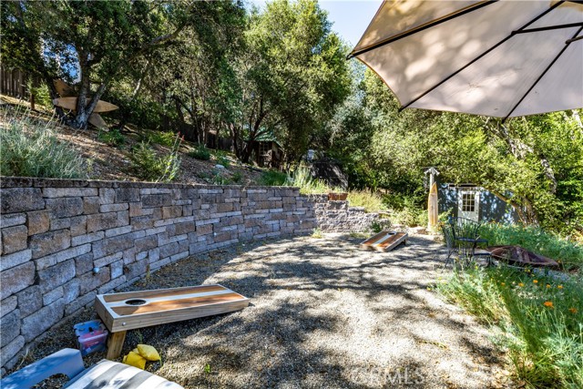 7900 San Clemente Avenue, Atascadero CA: https://media.crmls.org/medias/f540f69e-a1bb-4819-96fd-6cad3d193a1e.jpg