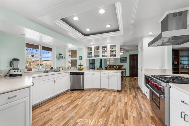 Detail Gallery Image 16 of 75 For 2651 W Avenue N12, Palmdale,  CA 93551 - 5 Beds | 4 Baths