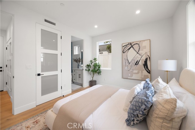 Detail Gallery Image 19 of 43 For 2018 Grant Ave a,  Redondo Beach,  CA 90278 - 4 Beds | 5 Baths