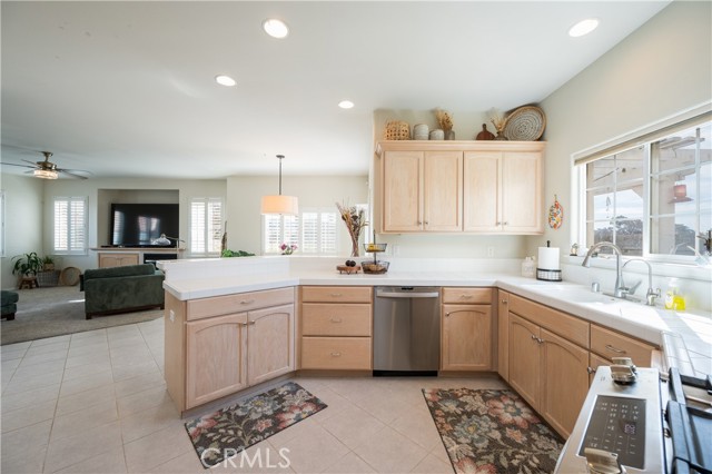 Detail Gallery Image 9 of 41 For 1248 Aberdeen Ct, Grover Beach,  CA 93433 - 3 Beds | 2/1 Baths