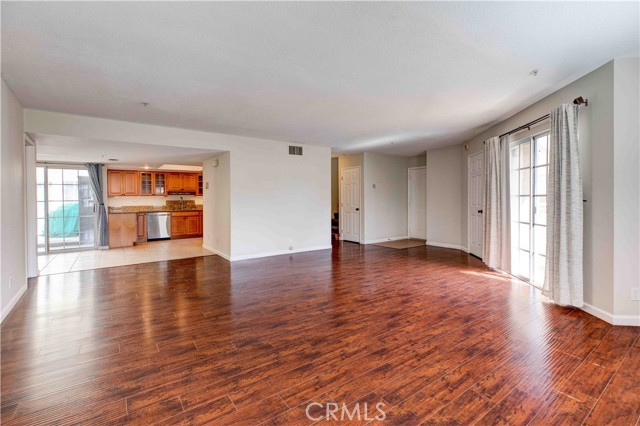 530 Pioneer Drive, 3 photo 8