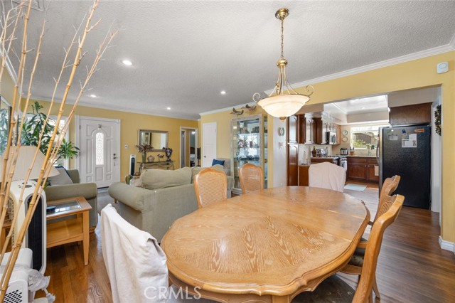 Living Rm/Dining/Kitchen