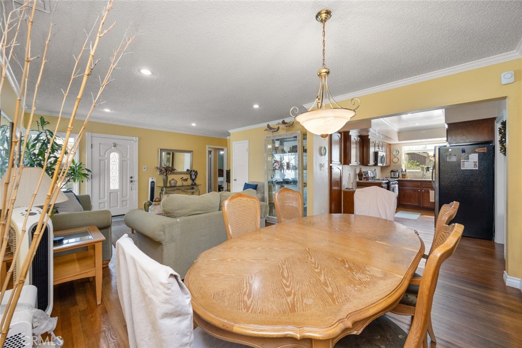 MLS #PW25227037 image #5