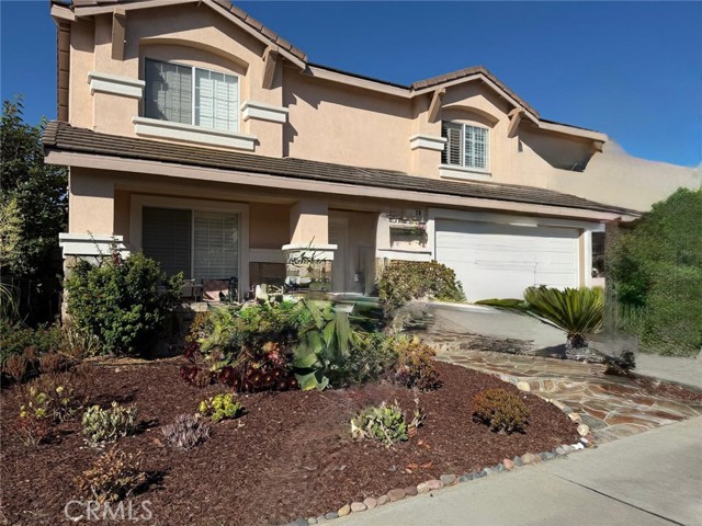 28 Calais, Irvine CA: https://media.crmls.org/medias/f5437a12-1524-4d60-a937-6f8ea89b5dc0.jpg