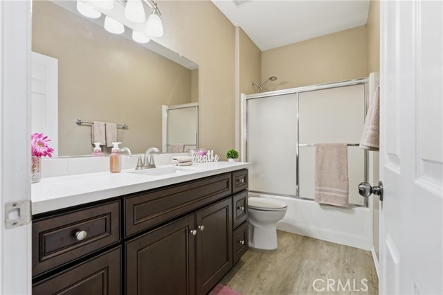 Detail Gallery Image 13 of 28 For 1639 W Norberry, Lancaster,  CA 93534 - 4 Beds | 2 Baths