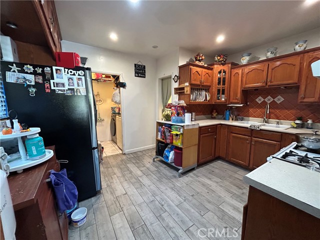 Detail Gallery Image 19 of 44 For 222 W 87th, Los Angeles,  CA 90003 - 3 Beds | 1 Baths