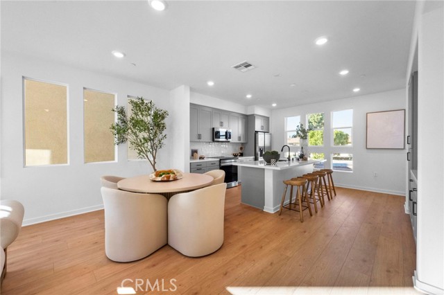 Detail Gallery Image 18 of 49 For 11741 Rose Drive, Garden Grove,  CA 92840 - 4 Beds | 3/1 Baths