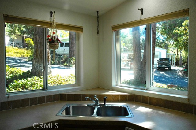 Detail Gallery Image 15 of 25 For 50889 Road 426 #17,  Oakhurst,  CA 93644 - 3 Beds | 2 Baths