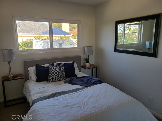 Detail Gallery Image 6 of 13 For 1206 Phelan, Redondo Beach,  CA 90278 - 4 Beds | 2 Baths