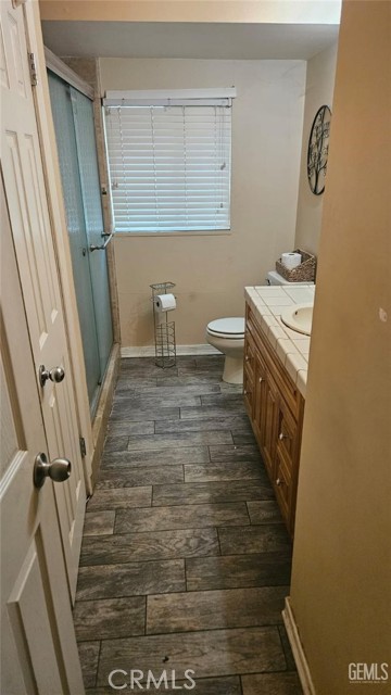 Detail Gallery Image 9 of 15 For 572 Memory Ln, Porterville,  CA 93257 - 3 Beds | 2 Baths