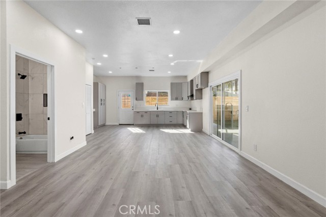 Detail Gallery Image 22 of 39 For 6733 Candace, Pico Rivera,  CA 90660 - 5 Beds | 2 Baths