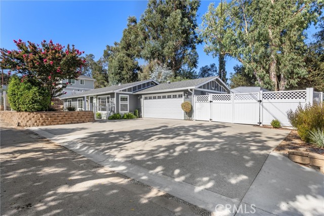 Front Image Thumbnail for CRNS25250377