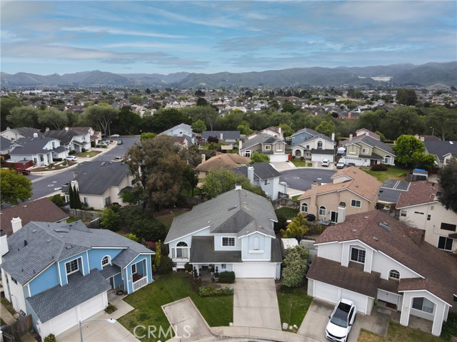 1337 Lloyd Place, Lompoc CA: https://media.crmls.org/medias/f5461120-ba16-4a3b-a903-04cce331adff.jpg