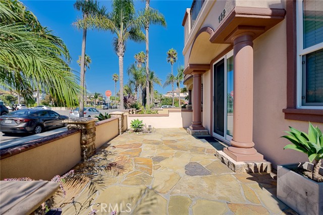 122 9th Street, Huntington Beach, CA, 92648 122 9th Street, Huntington Beach, CA, 92648