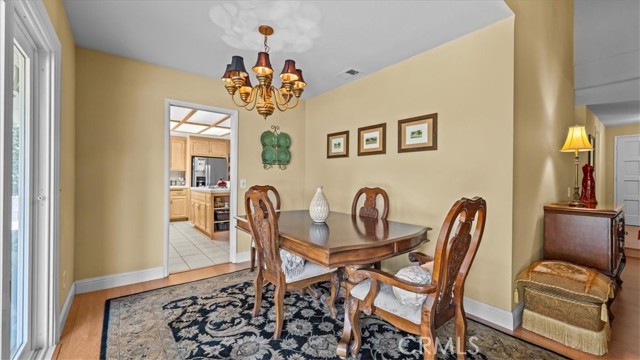 Detail Gallery Image 9 of 30 For 1667 Lakewood Ave, Upland,  CA 91784 - 3 Beds | 2 Baths