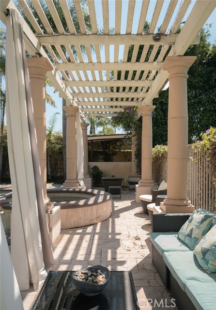 20391 Cypress Street, Newport Beach CA: https://media.crmls.org/medias/f5477ef1-adb4-4cc5-989d-76b8210350cc.jpg