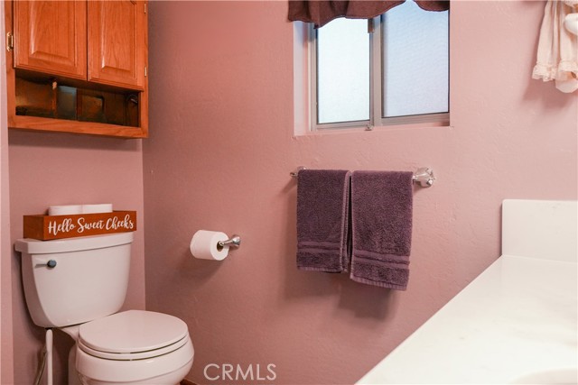 32801 Encina Dr, Running Springs CA: https://media.crmls.org/medias/f54789d8-8534-424b-a110-fe13a732aa87.jpg