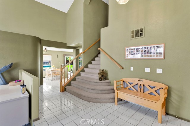 Detail Gallery Image 9 of 71 For 19149 San Jacinto Way, Apple Valley,  CA 92308 - 5 Beds | 3 Baths