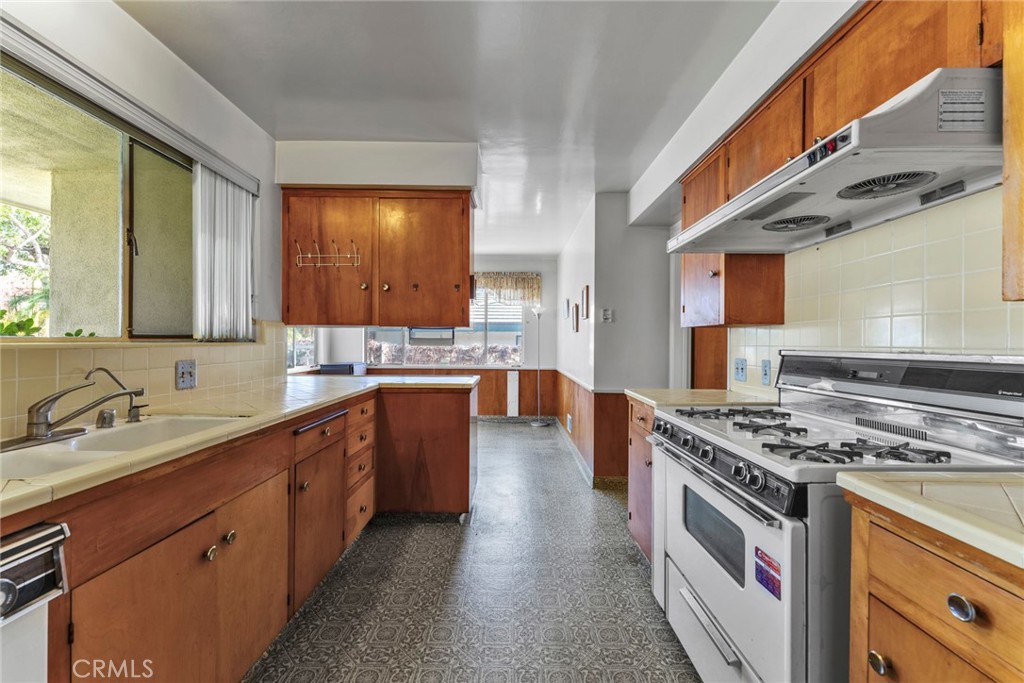 MLS #WS25271938 image #28