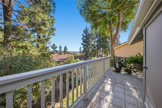 Detail Gallery Image 8 of 33 For 113 Conifer Circle, Oak Park,  CA 91377 - 3 Beds | 2/1 Baths