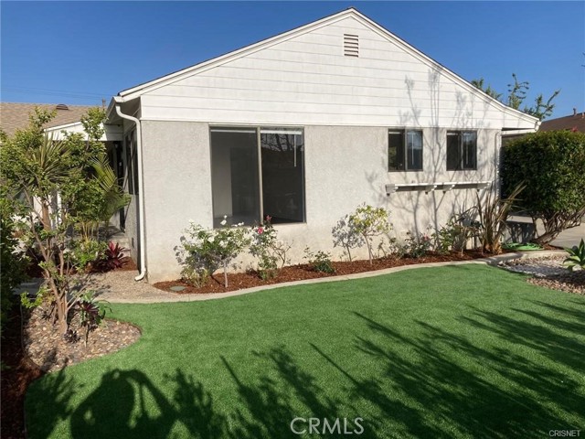 Detail Gallery Image 1 of 1 For 8312 Barnsley Ave, Los Angeles,  CA 90045 - 2 Beds | 1 Baths